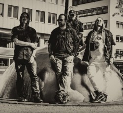 Ακούστε σε πρώτη μετάδοση ολόκληρο το νέο άλμπουμ των In The Woods 