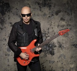 Joe Satriani: «Αυτός είναι ο πιο υποτιμημένος κιθαρίστας όλων των εποχών»