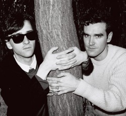 «Κι όμως, παραλίγο να υπάρξει reunion των Smiths» 