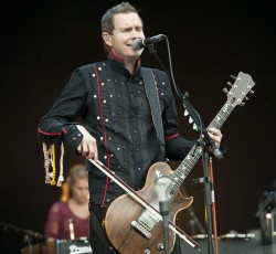 Ο Jonsi των Sigur Ros θέλει να γράψει pop μουσική…