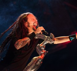 «Το "Roots" των Sepultura; Μια αντιγραφή Korn» 