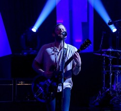 Νέα single για τους Kings Of Leon 