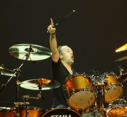Lars Ulrich: «Αρκετά μεγάλοι για το "Master Of Puppets"...»