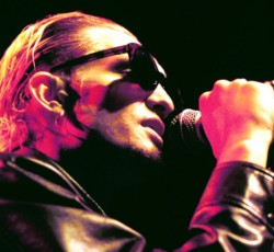 Έρχονται οχτώ ακυκλοφόρητα κομμάτια του αείμνηστου Layne Staley των Alice In Chains 