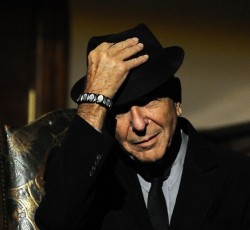 Αποκαλύπτεται η αιτία θανάτου του Leonard Cohen 