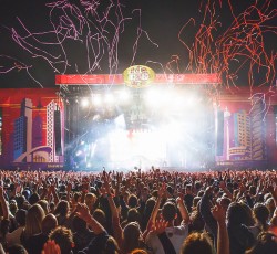Radiohead και Kings Of Leon στο ευρωπαϊκό Lollapalooza