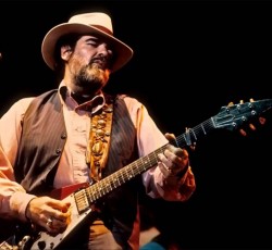 «Έφυγε» ο κιθαρίστας Lonnie Mack