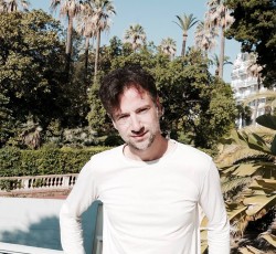 Σε streaming ο νέος δίσκος του Κωστή Μαραβέγια