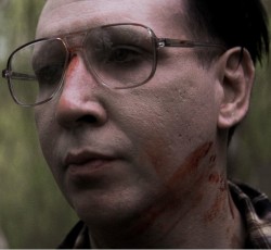 Δείτε το trailer της ταινίας που πρωταγωνιστεί ο Marilyn Manson ως εκτελεστής 