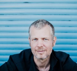 Μετά το χθεσινό sold out, νέα συναυλία από τον Matt Elliott