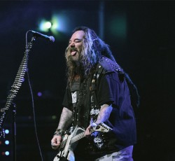 «Δεν έχουν γράψει τίποτα της προκοπής» 