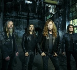 Οι Megadeth παίζουν για πρώτη φορά ζωντανά το "Dystopia" (video)