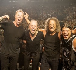 Οι Μetallica δίνουν στη δημοσιότητα «ευρυγώνιο» video του "Sad But True" 