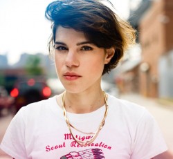 Η Μόνικα live στο Λονδίνο 