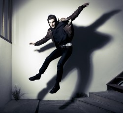 Ο Nicolas Jaar επιστρέφει… 