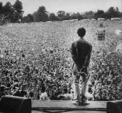 Οι Oasis κλείνουν support για περιοδεία;