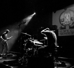 Οι Omega Monolith παρουσιάζουν ζωντανά το "Fungus" στην Αθήνα 