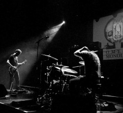 Δείτε σε video ολόκληρη την εμφάνιση των Omega Monolight στην Αθήνα 