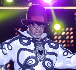 Νεκρός επί σκηνής ο θρυλικός «βασιλιάς της rumba» 