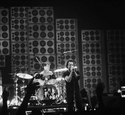 Οι Pearl Jam «αποχαιρετούν» τον Alan Vega 