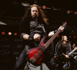 Αποχωρεί από τους In Flames ο μπασίστας τους Peter Iwers 