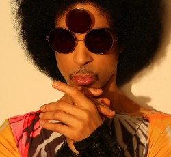 Χάπια με παραποιημένες ετικέτες βρέθηκαν στο σπίτι του Prince 