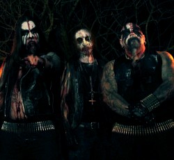 Ακούστε σε πρώτη μετάδοση το νέο κομμάτι των Ragnarok 