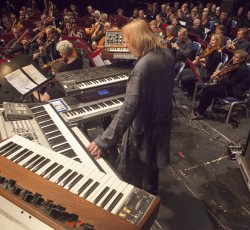 Ο Rick Wakeman των Yes και το Φάντασμα της Όπερας 