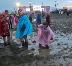 Οι τοπικές αρχές ακύρωσαν την τρίτη μέρα του Rock Am Ring 