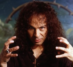 Τα πρώτα δέκα χρόνια της σόλο καριέρας του Dio σε box set 