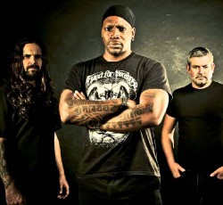 Οι Sepultura επιστρέφουν με άλμπουμ για την ρομποτοποίηση της κοινωνίας 