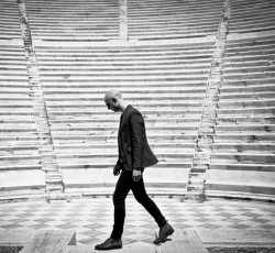 Ο Sivert Hoyem επιστρέφει στην Αθήνα τον Σεπτέμβριο 