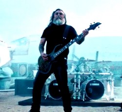 Υπερβίαιο και το νέο video των Slayer 