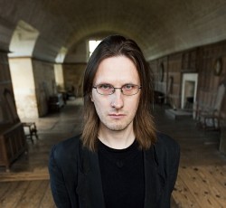 Steven Wilson: «Ο θάνατος του Prince με έκανε να αλλάξω γνώμη για τις streaming υπηρεσίες» 