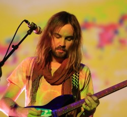 Kevin Parker: «Θέλω να γράψω μουσική για άλλους» 
