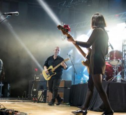 Ακούστε τον νέο δίσκο των Pixies 