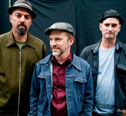 Έρχονται οι Vapors Of Morphine 