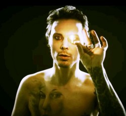 Χιονισμένα Χριστούγεννα με τον Ville Valo και τον Andy McCoy (video) 