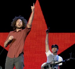 Οι Rage Against The Machine επιφυλάσσουν ανακοινώσεις…