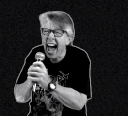 Η 68χρονη που τραγουδάει grindcore επιστρέφει με νέο single