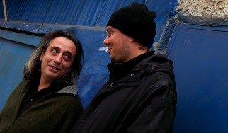 Επανέκδοση των βιβλίων του Γιάννη Αγγελάκα και νέος δίσκος με τον Νίκο Βελιώτη