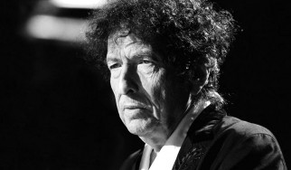 Μετά από τον ντόρο για το βραβείο Νόμπελ, ο Bob Dylan σπάει επιτέλους τη σιωπή του