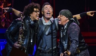 Πρόταση γάμου σε συναυλία του Bruce Springsteen