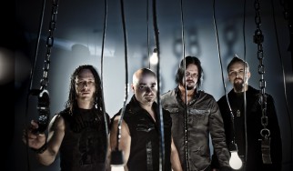 Γυναίκα δάγκωσε νοσοκόμο πρώτων βοηθειών σε live των Disturbed