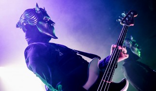 Ποια είναι η νέα μπασίστρια των Ghost;