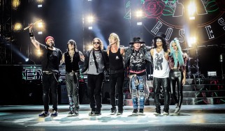 Υπό κράτηση οι Guns N’ Roses για οπλοκατοχή