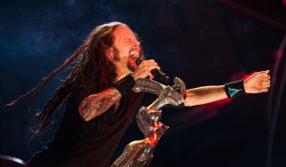 «Το "Roots" των Sepultura; Μια αντιγραφή Korn»