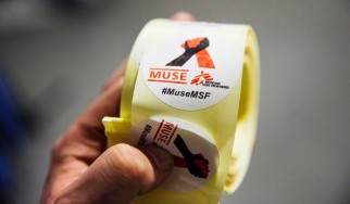 Oι Muse υποστηρίζουν τους Γιατρούς Χωρίς Σύνορα και στην Αθήνα!