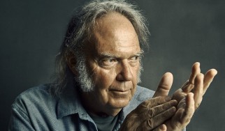Neil Young: «Διαφωνώ με όσα λέει ο Trump, αλλά δεν τον αντιπαθώ»