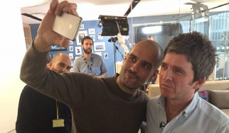 Ο Noel Gallagher παίρνει συνέντευξη από τον Pep Guardiola (video)